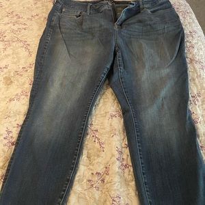 Torrid Jeans 18S. Great condition.